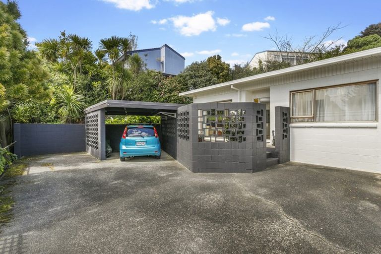 Photo of property in 54 Mayfair Crescent, Mairangi Bay, Auckland, 0630
