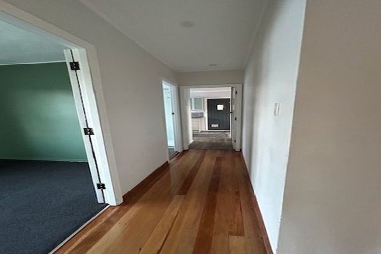 Photo of property in 58 Fraser Crescent, Elderslea, Upper Hutt, 5018