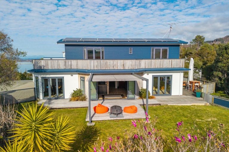 Photo of property in 5 Bayview Heights, Kaiteriteri, Motueka, 7197