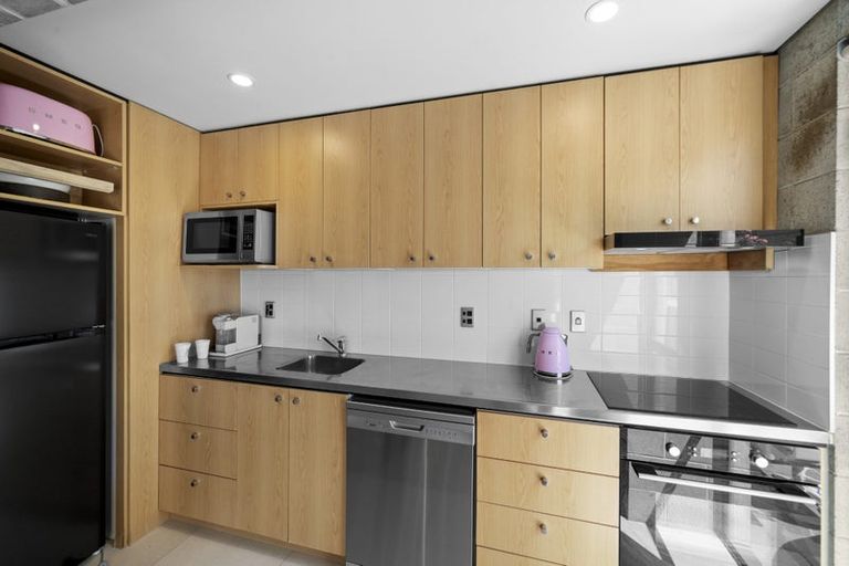 Photo of property in 7/868 Colombo Street, Christchurch Central, Christchurch, 8013