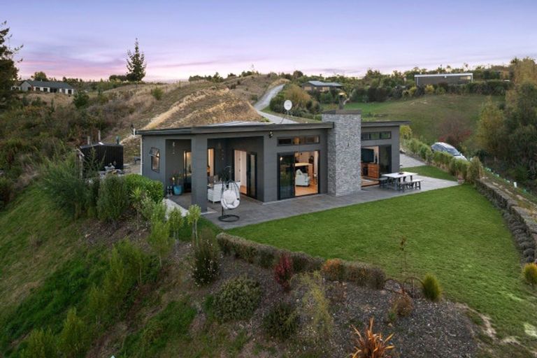 Photo of property in 12 Harley Ridge, Tasman, Upper Moutere, 7175