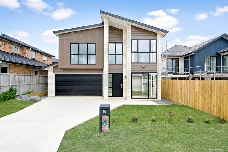 Photo of property in 5c Listack Drive, Flat Bush, Auckland, 2019