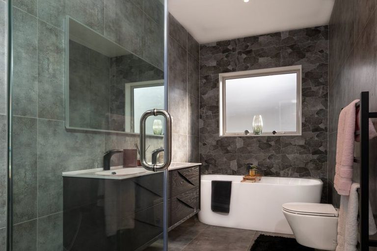 Photo of property in 2d Scott Road, Hobsonville, Auckland, 0616