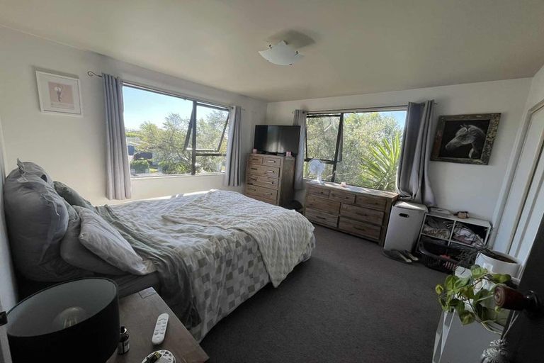 Photo of property in 60 Dunbarton Street, Redwood, Christchurch, 8051