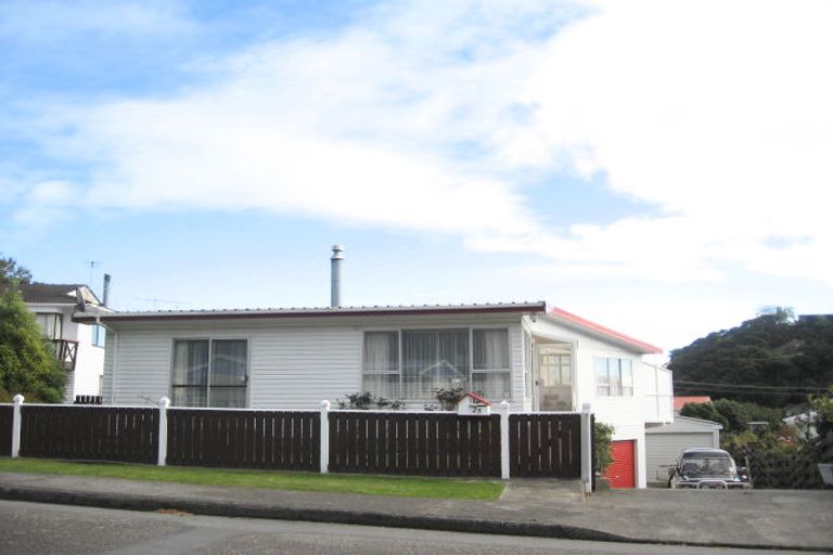 Photo of property in 25 Kaimanawa Street, Paraparaumu, 5032