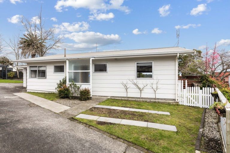 Photo of property in 3/166 Ngamotu Road, Spotswood, New Plymouth, 4310