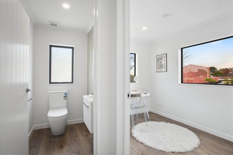 Photo of property in 12 Kurnell Drive, Botany Downs, Auckland, 2010