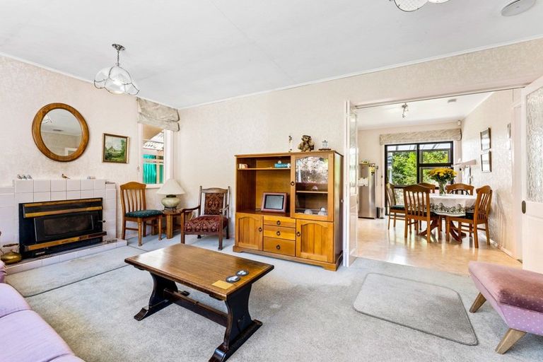 Photo of property in 98 Hair Street, Wainuiomata, Lower Hutt, 5014