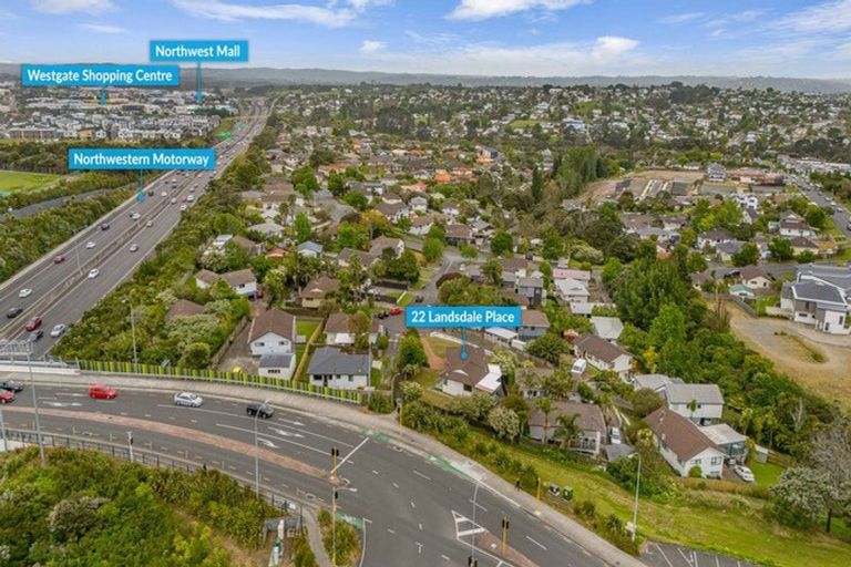 Photo of property in 22 Landsdale Place, Massey, Auckland, 0614