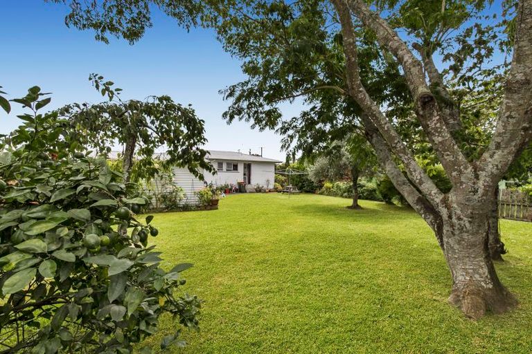 Photo of property in 20 Tawa Crescent, Manurewa, Auckland, 2102