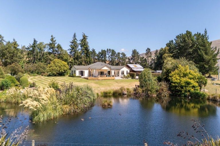 Photo of property in 83 Gilmour Road, Roxburgh East, Roxburgh, 9571