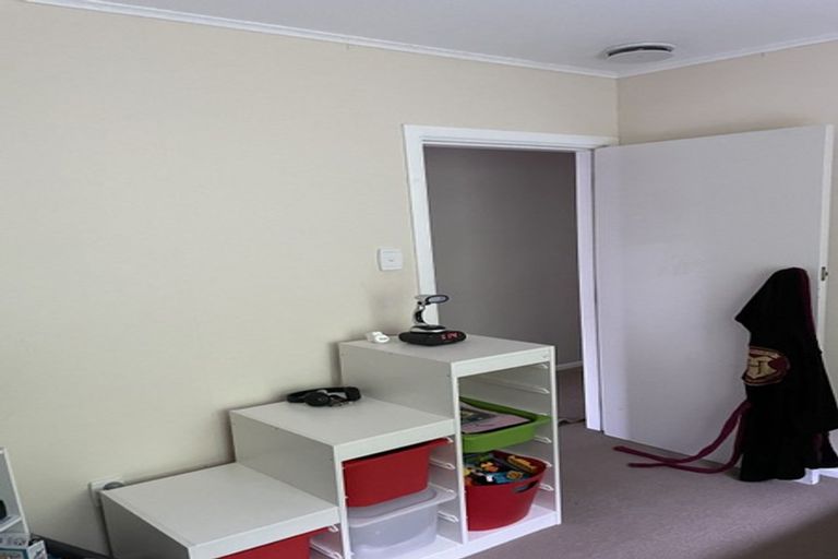 Photo of property in 5 Hilton Way, Johnsonville, Wellington, 6037