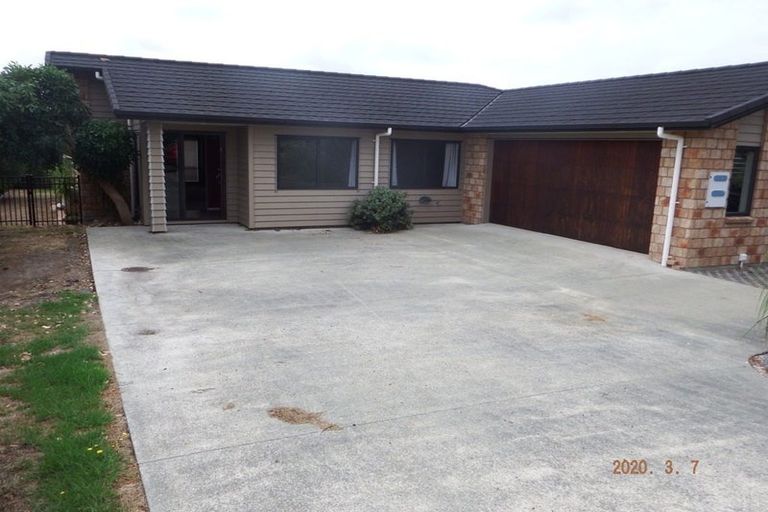 Photo of property in 355 One Tree Point Road, One Tree Point, 0118