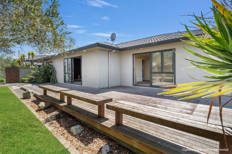 Photo of property in 75 Parnell Heights, Kelvin Grove, Palmerston North, 4414