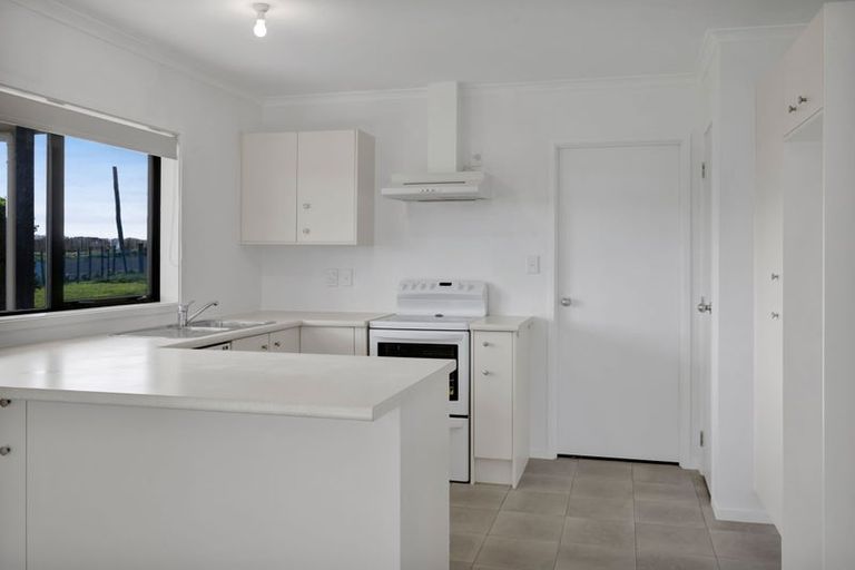 Photo of property in 902 Ararata Road, Ararata, Hawera, 4674