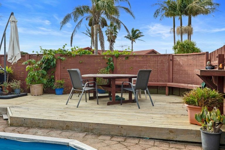 Photo of property in 8 Claridge Place, Mount Maunganui, 3116