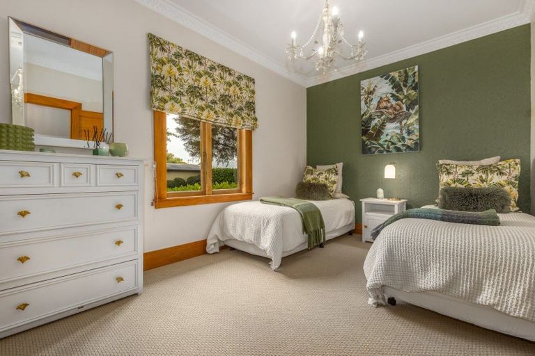 Photo of property in 119 Bartholomew Road, Levin, 5510