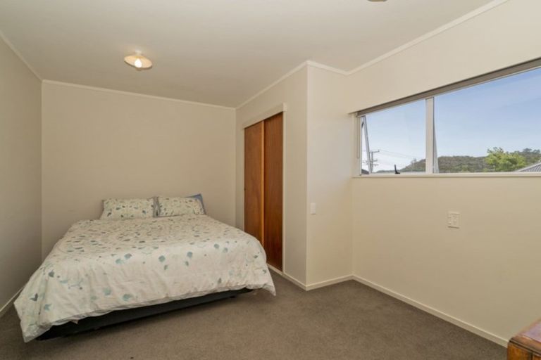 Photo of property in 16 Hannan Road, Whitianga, 3510