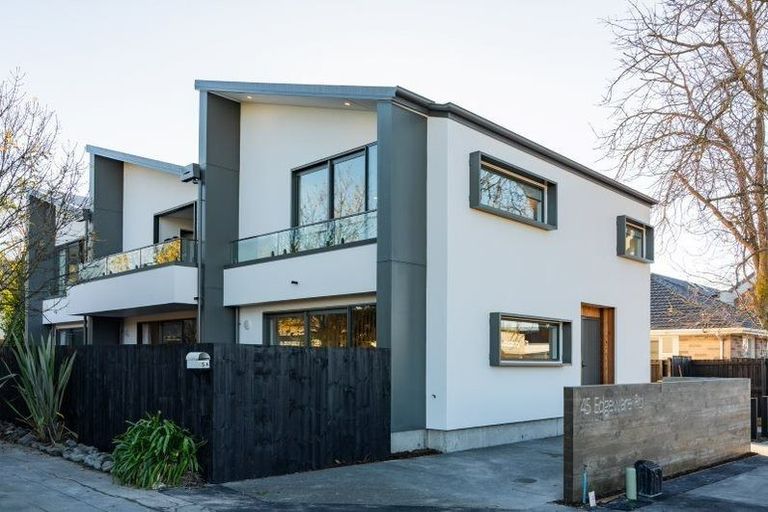 Photo of property in 45a Edgeware Road, St Albans, Christchurch, 8014