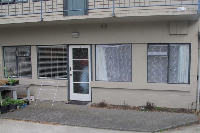 Photo of property in 3/120 London Street, Dunedin Central, Dunedin, 9016