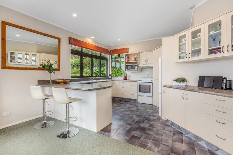 Photo of property in 15a Mahoe Street, Tawa, Wellington, 5028
