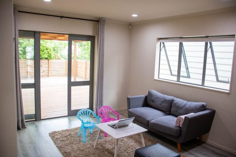 Photo of property in 10 Tribute Loop, Takanini, 2112