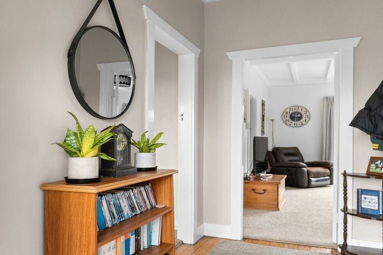 Photo of property in 18 Ngarua Road, Waitoa, 3310