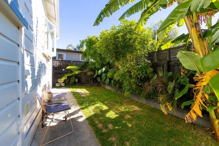 Photo of property in 63 Ferry Road, Clive, 4102