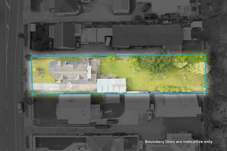 Photo of property in 125 Portage Road, New Lynn, Auckland, 0600