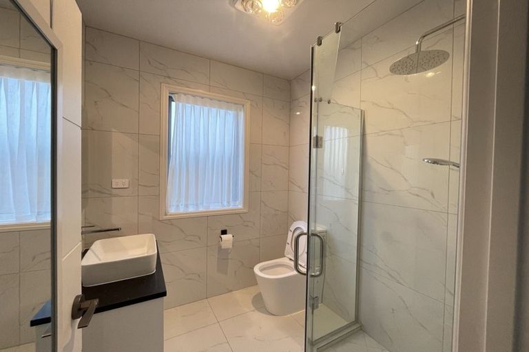 Photo of property in 36 Carrickdawson Drive, Flat Bush, Auckland, 2019