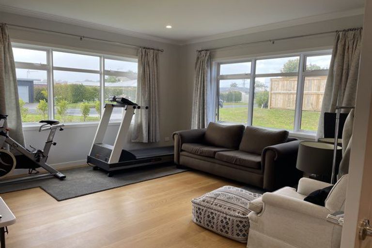 Photo of property in 56 George Street, Riverhead, 0820