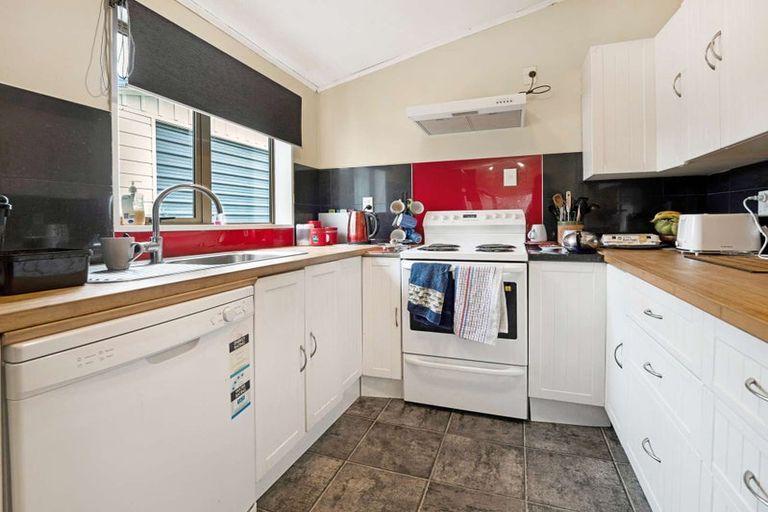 Photo of property in 4 Fergusson Street, Rakaia, 7710