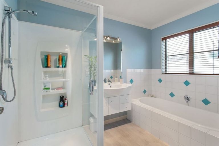 Photo of property in 19 Brookfield Drive, Northwood, Christchurch, 8051