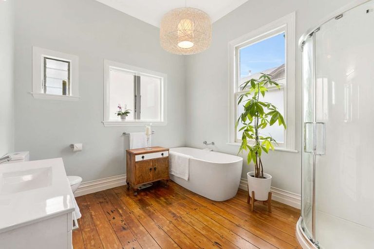 Photo of property in 12 Koromiko Road, Gonville, Whanganui, 4501