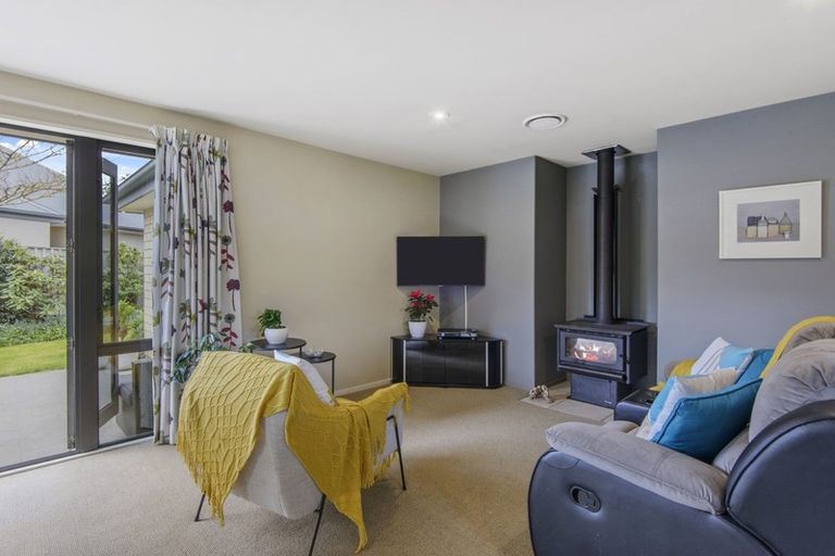 Photo of property in 22 Glenwood Drive, Prebbleton, 7604