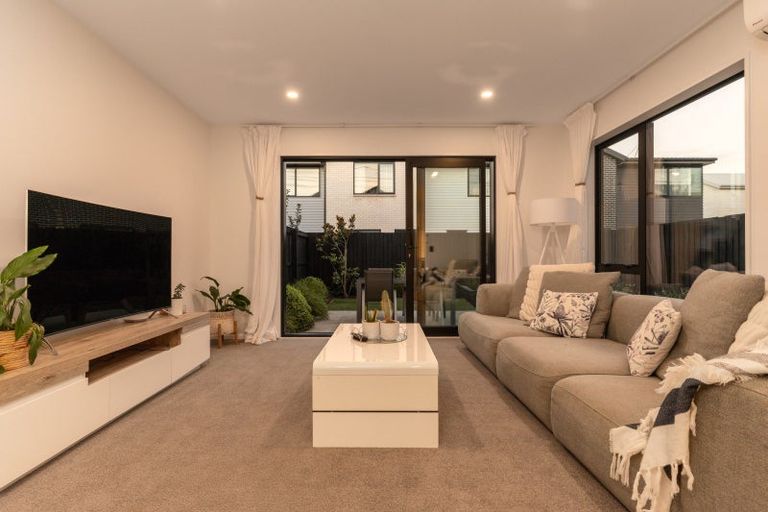 Photo of property in 44 Miromiro Street, Broomfield, Christchurch, 8042