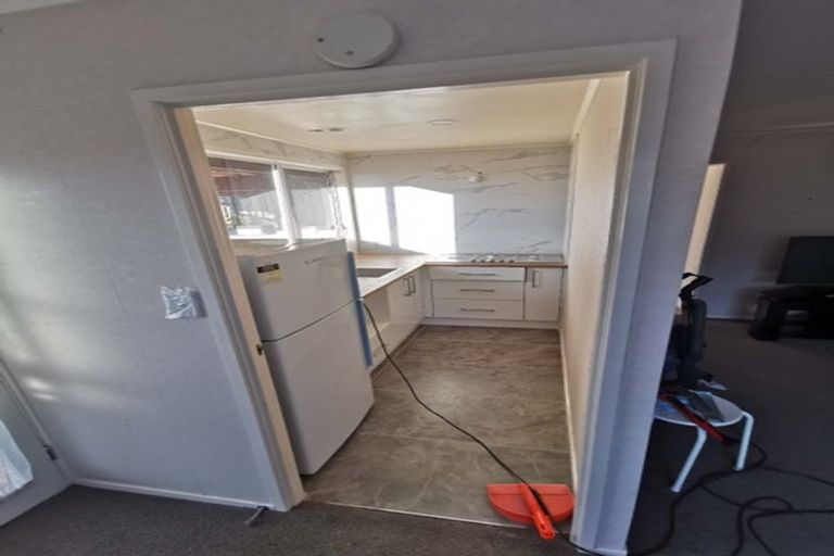 Photo of property in 30 Terra Nova Street, Glen Eden, Auckland, 0602