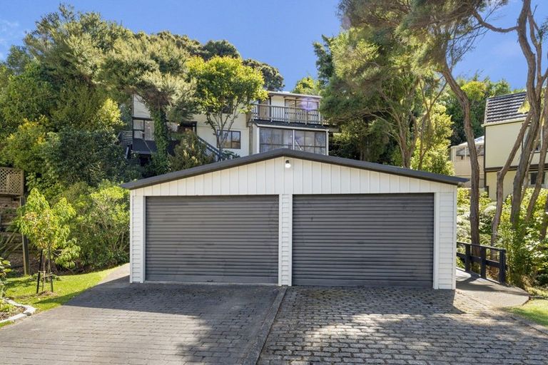 Photo of property in 25 Solander Place, Whitby, Porirua, 5024