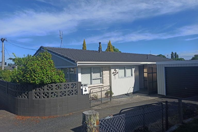 Photo of property in 2 Unity Lane, Melville, Hamilton, 3206