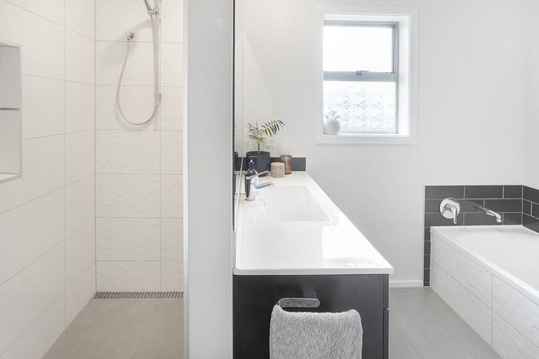 Photo of property in 22 Carlyle Avenue, Chartwell, Hamilton, 3210