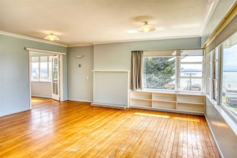 Photo of property in 93 Town Point Road, Maketu, 3189
