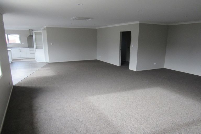 Photo of property in 15 Victoria Street, Hawera, 4610