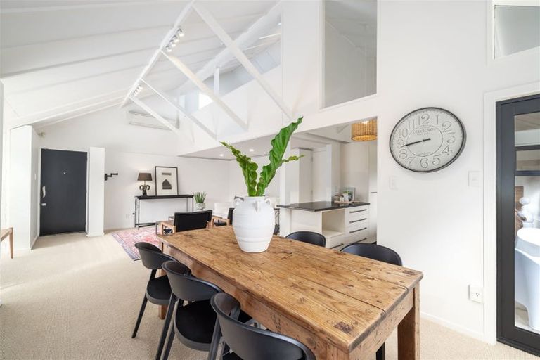Photo of property in 501 Ilam Road, Bryndwr, Christchurch, 8052