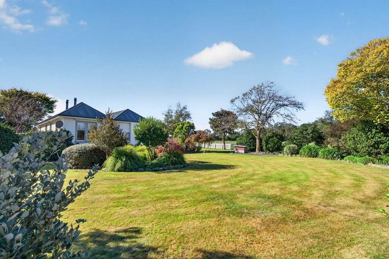 Photo of property in 52 Longwood Road, South Featherston, Featherston, 5771