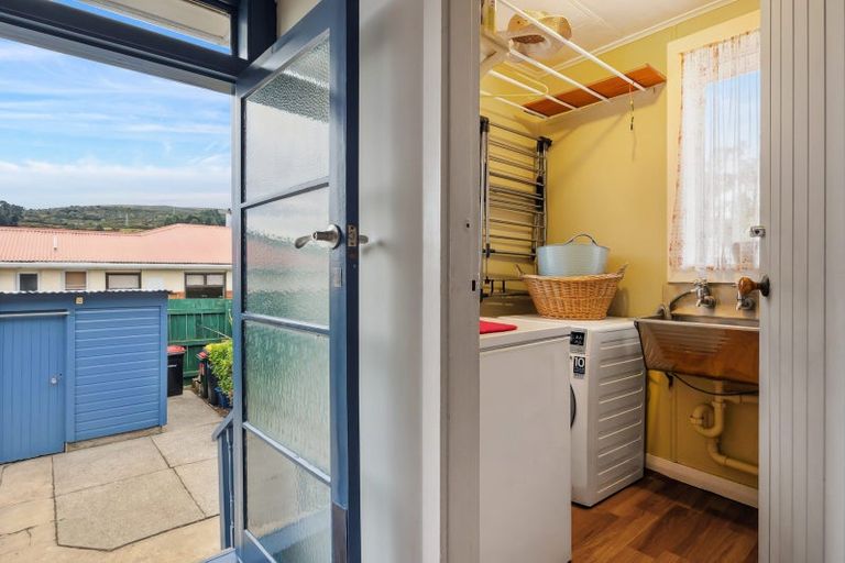 Photo of property in 100 Ashmore Street, Halfway Bush, Dunedin, 9010