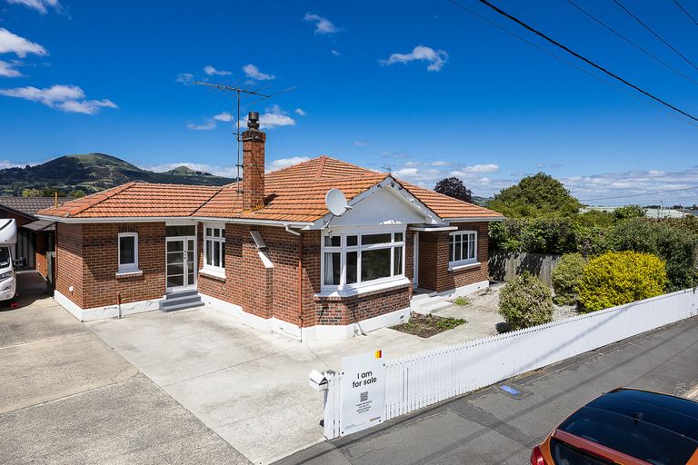 Photo of property in 3 Bush Road, Mosgiel, 9024