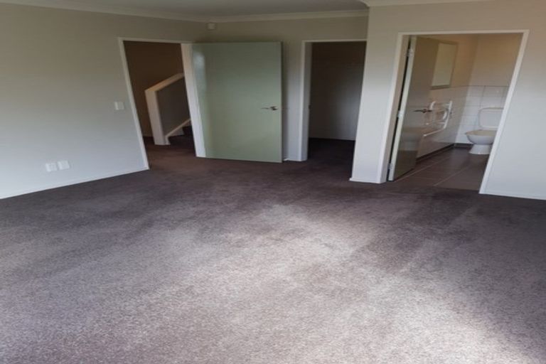 Photo of property in 17a Sandybrow, Churton Park, Wellington, 6037