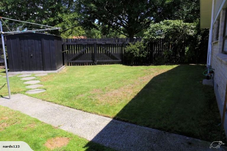 Photo of property in 2/4 Lionel Sharp Place, Pukekohe, 2120