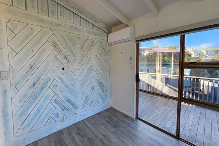 Photo of property in 22 Everard Avenue, Army Bay, Whangaparaoa, 0930