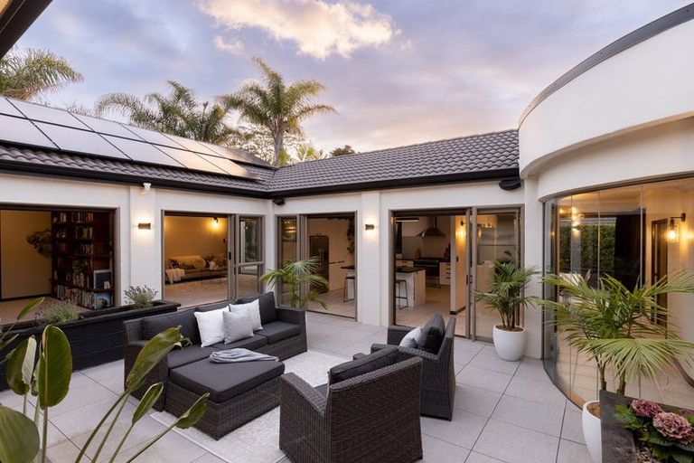 Photo of property in 14 Harbelle Close, Bethlehem, Tauranga, 3110